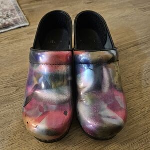 Dansko womens clogs